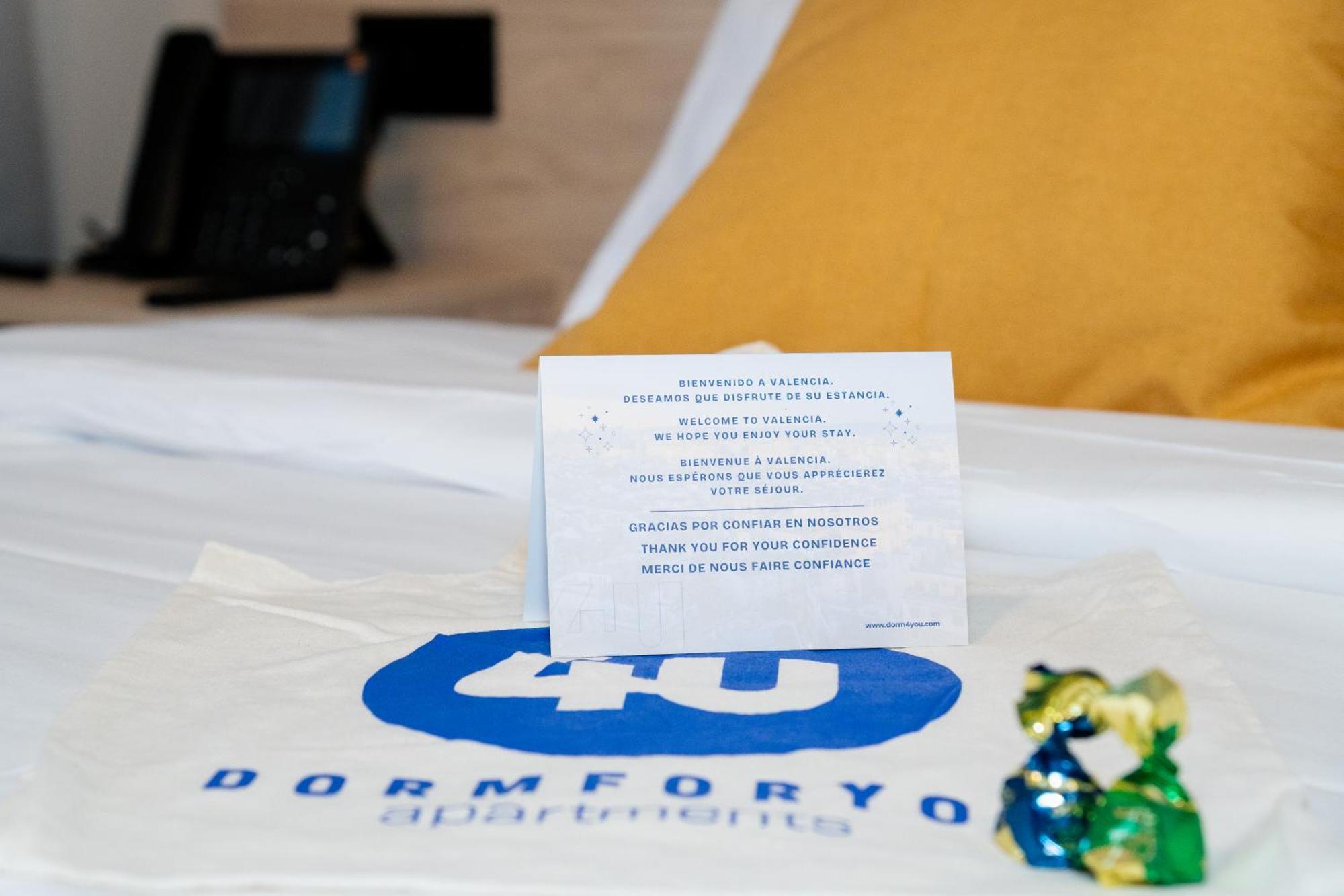Dorm4You Arena 2 Valencia Kültér fotó